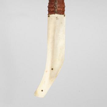 Sune Enoksson, reindeer horn knife, signed.