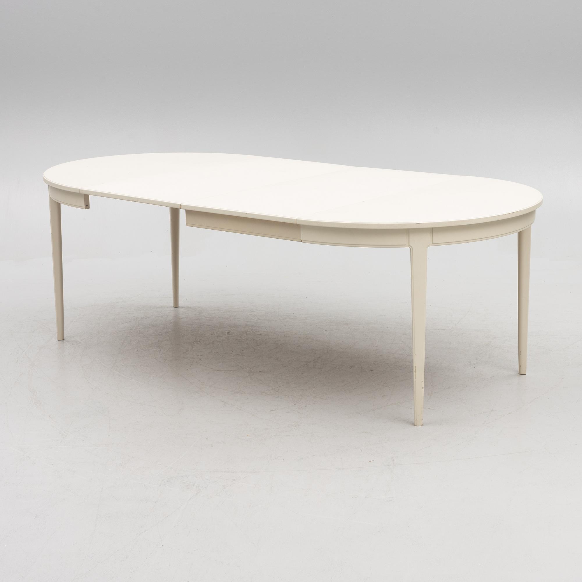 Carl Malmsten, a 'Herrgården' dining table, Bodafors, second half of the 20th Century.