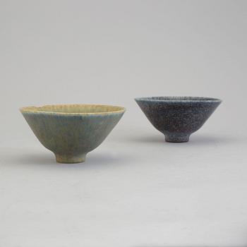 CARL-HARRY STÅLHANE, two stoneware bowls from Rörstrand.