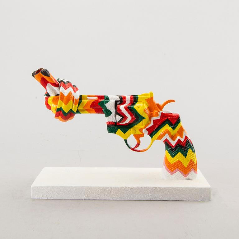 CARL FREDRIK REUTERSWÄRD, a Non-Violence Project Foundation scultpure 2014.