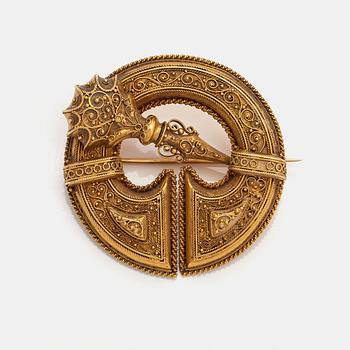 Otto Roland Mellin, An 18K gold brooch. Helsinki 1872.