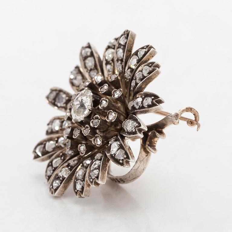 Brosch/hårsmycke/hänge, 18K guld/silver och gammalslipade diamanter, Franska stämplar, 1900-talets början.