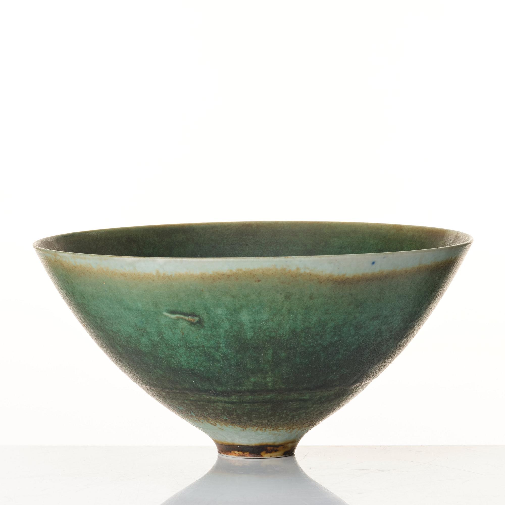 Kyllikki Salmenhaara, a stoneware bowl, Arabia, Finland 1950's.