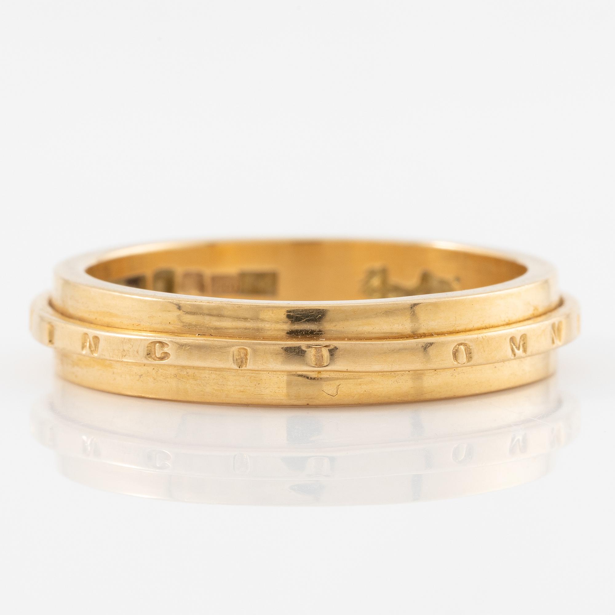 Efva Attling, ring 18K guld, "Amor Omnia Vincit",.