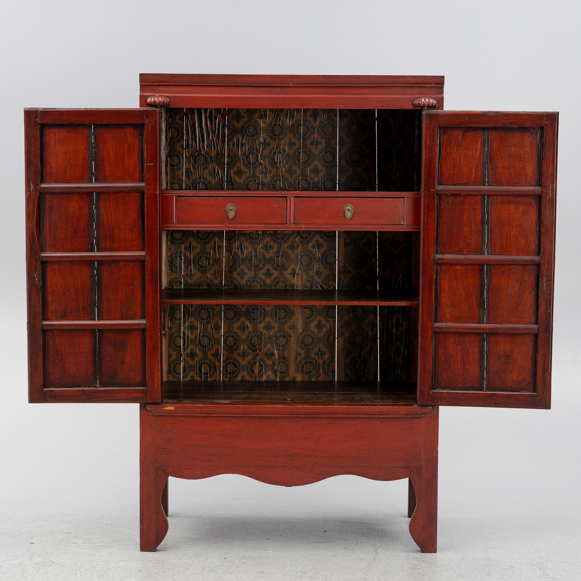 Skåp, Kina, 1900-talets andra hälft.