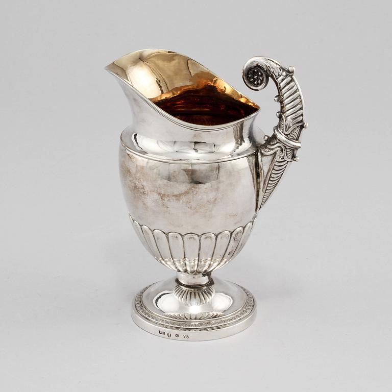GRÄDDKANNA, silver, empire, Anders Lundqvist, Stockholm, 1829. Vikt 205 g.