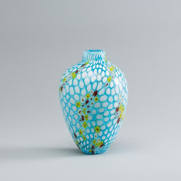 A VITTORIO FERRO MURRINE GLASS VASE FOR FRATELLI PAGNIN, 1990-2000.