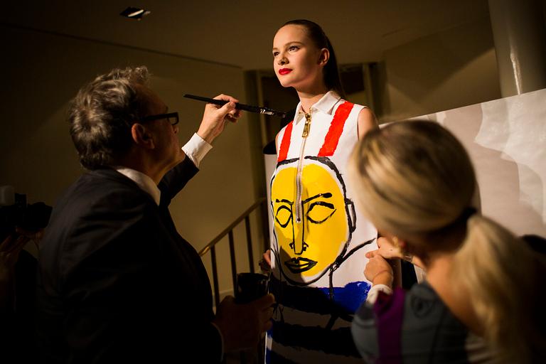 JEAN-CHARLES DE CASTELBAJAC, olja på klänning. Signerad och daterad 11/3 -14.