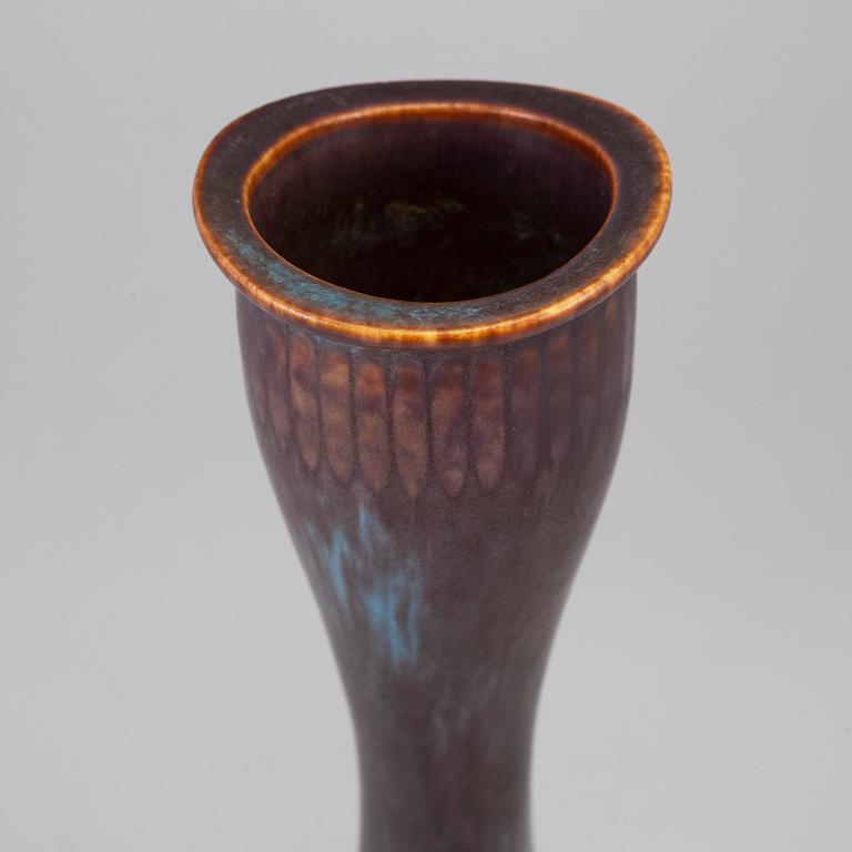 GUNNAR NYLUND, a stoneware vase, Rörstrand, Sweden.
