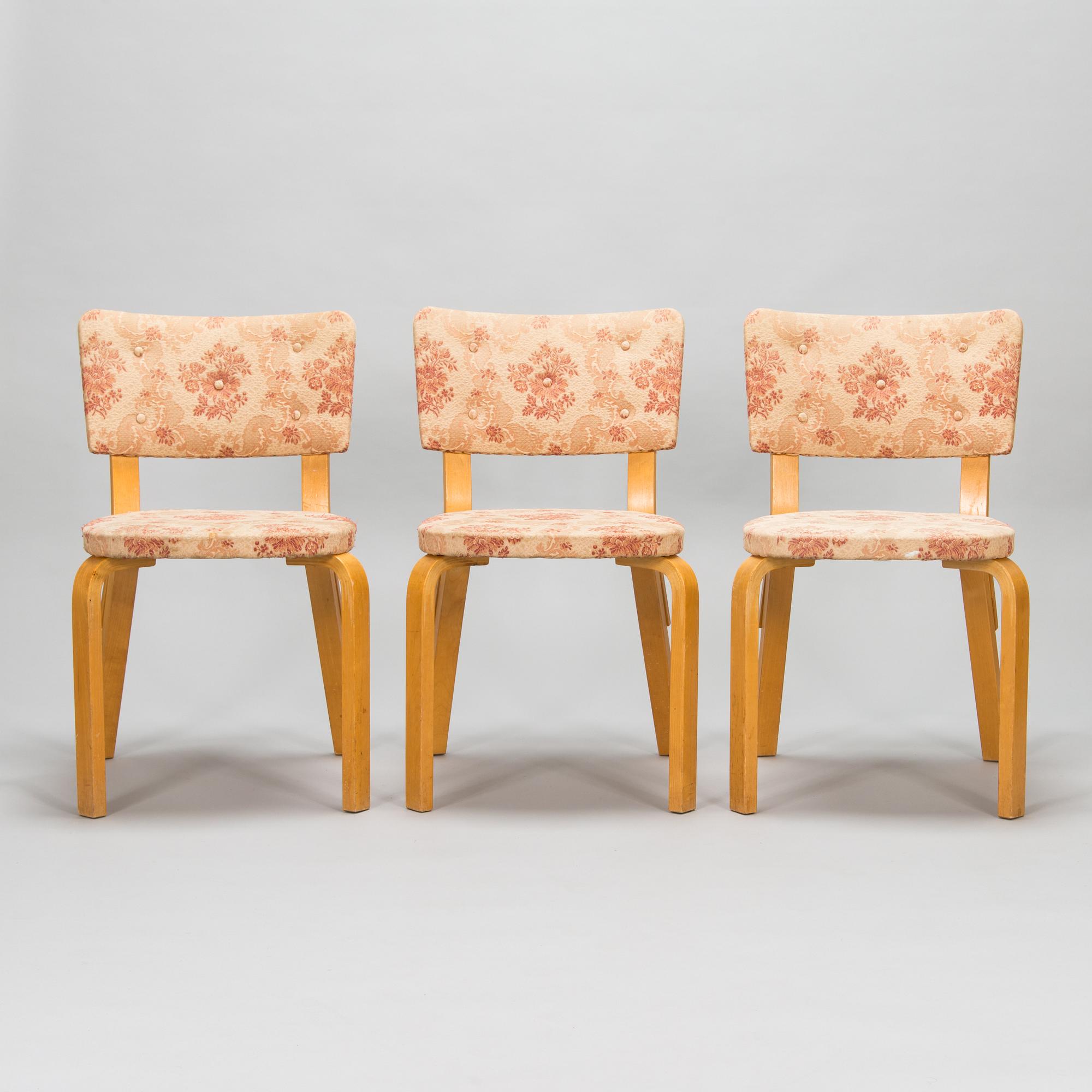 Alvar Aalto, Three mid-20th century '63' chairs for O.Y. Huonekalu- ja Rakennustyötehdas A.B.