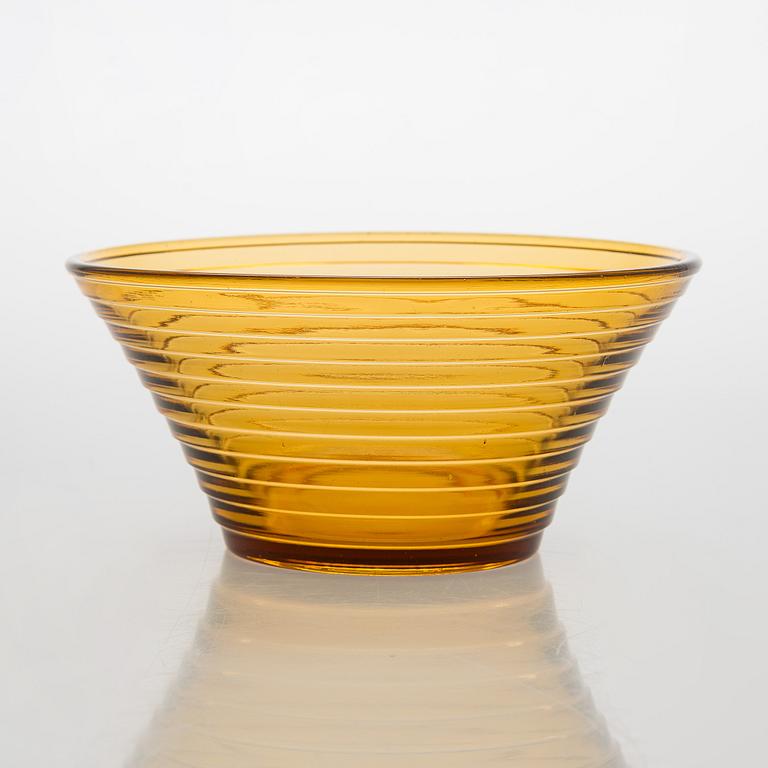 Aino Aalto, skål, modell 6217 Karhula Glasbruk 1934-1938.