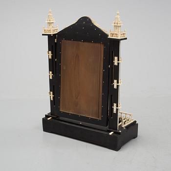 A 19th century toilet mirror by Jan Petter Jansson, "Bonna-Janne" (1829-1914).