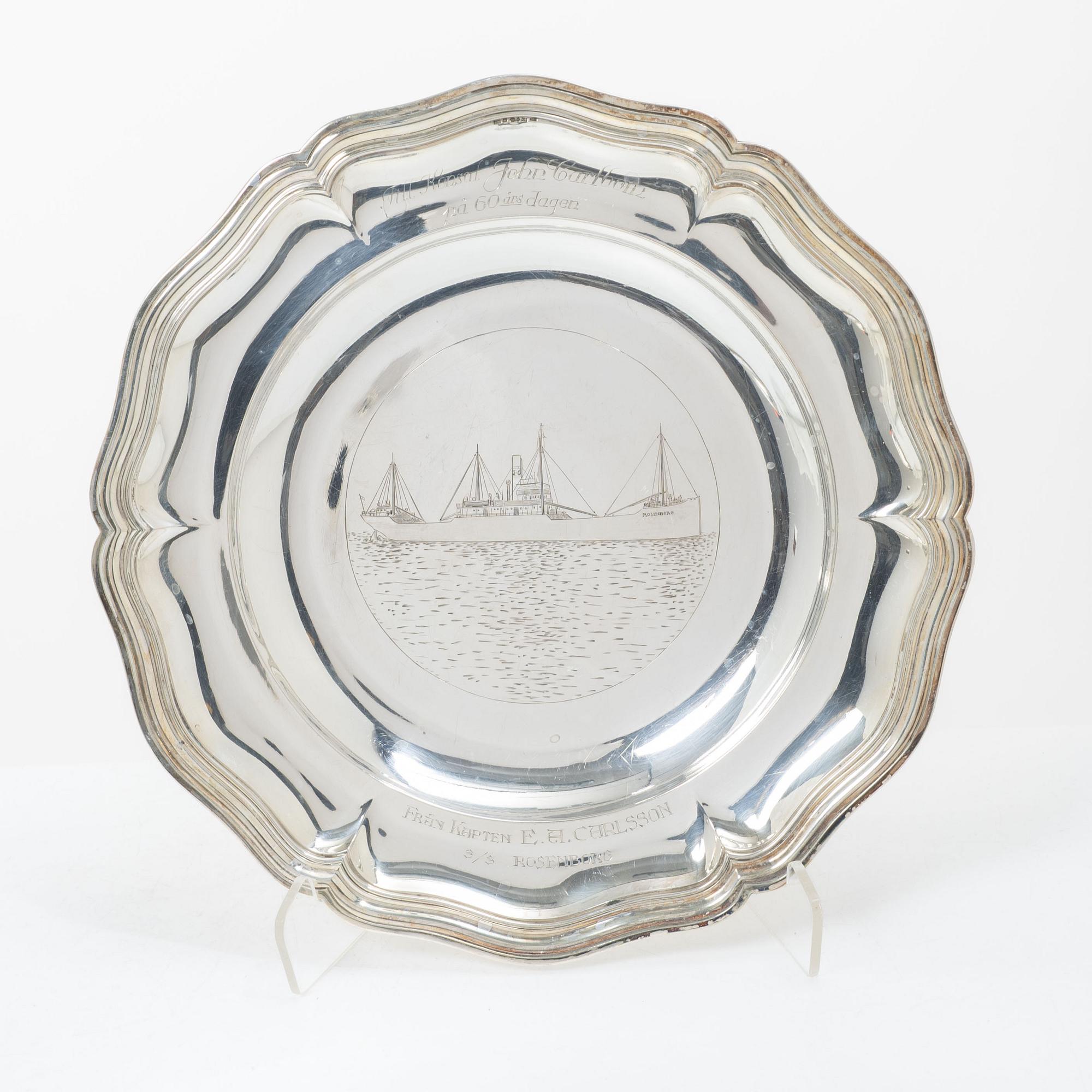 Dish, silver, E Möller, Malmö, 1929.