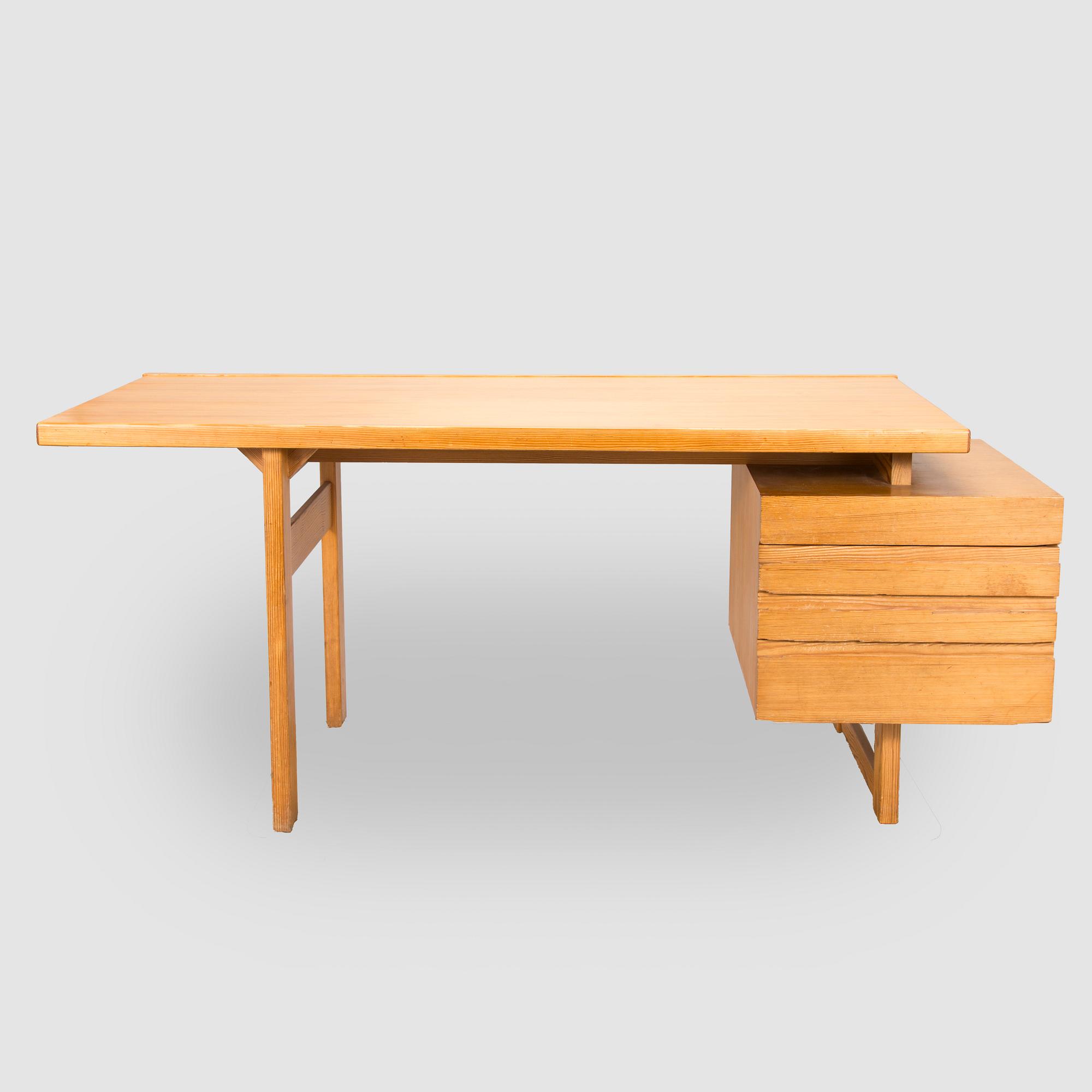 Olavi Hänninen, skrivbord "Paletti", HMN Huonekalu Mikko Nupponen, Lahtis, Finland, 1960-tal.