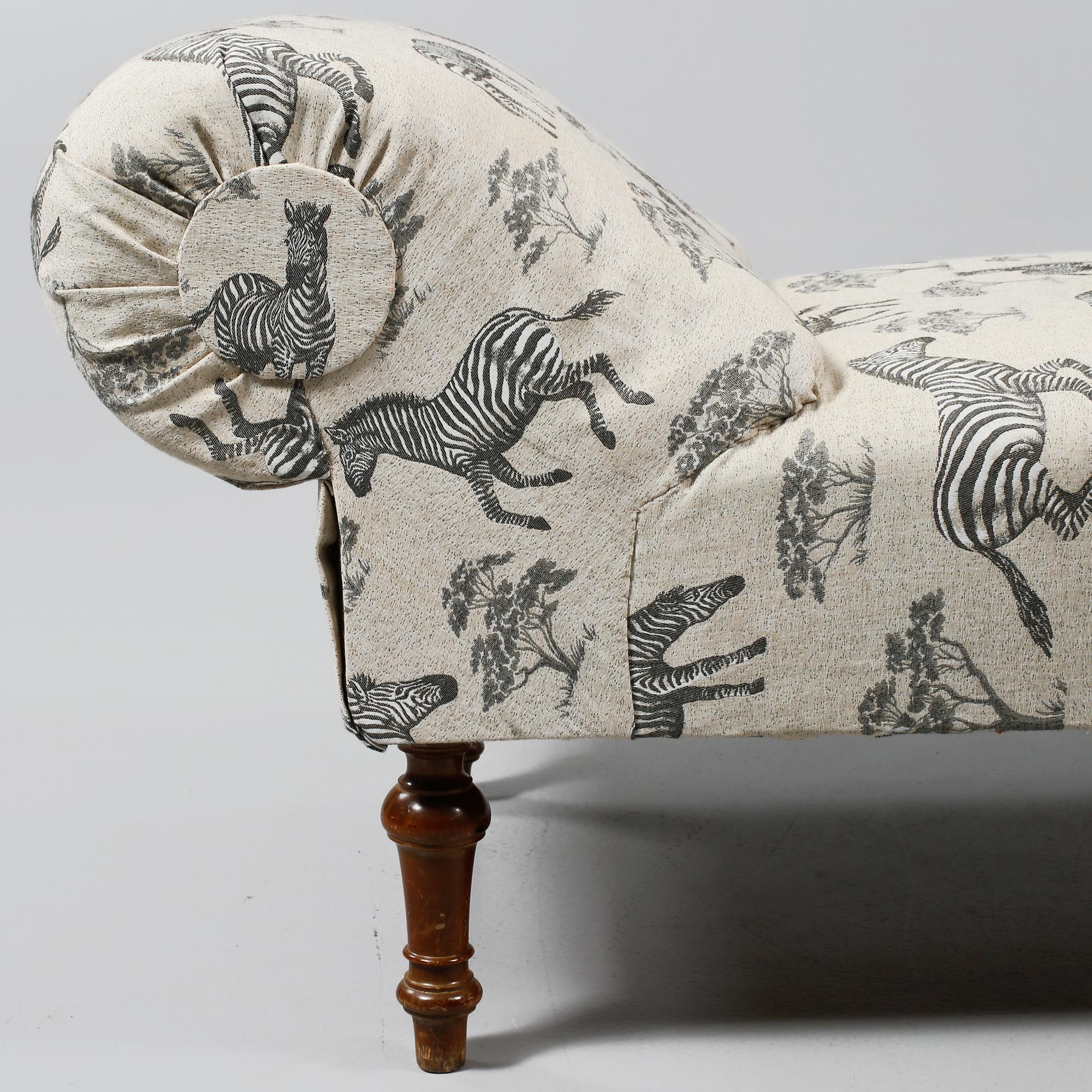 SCHÄSLONG, nyrenässans, 1800-talets slut.