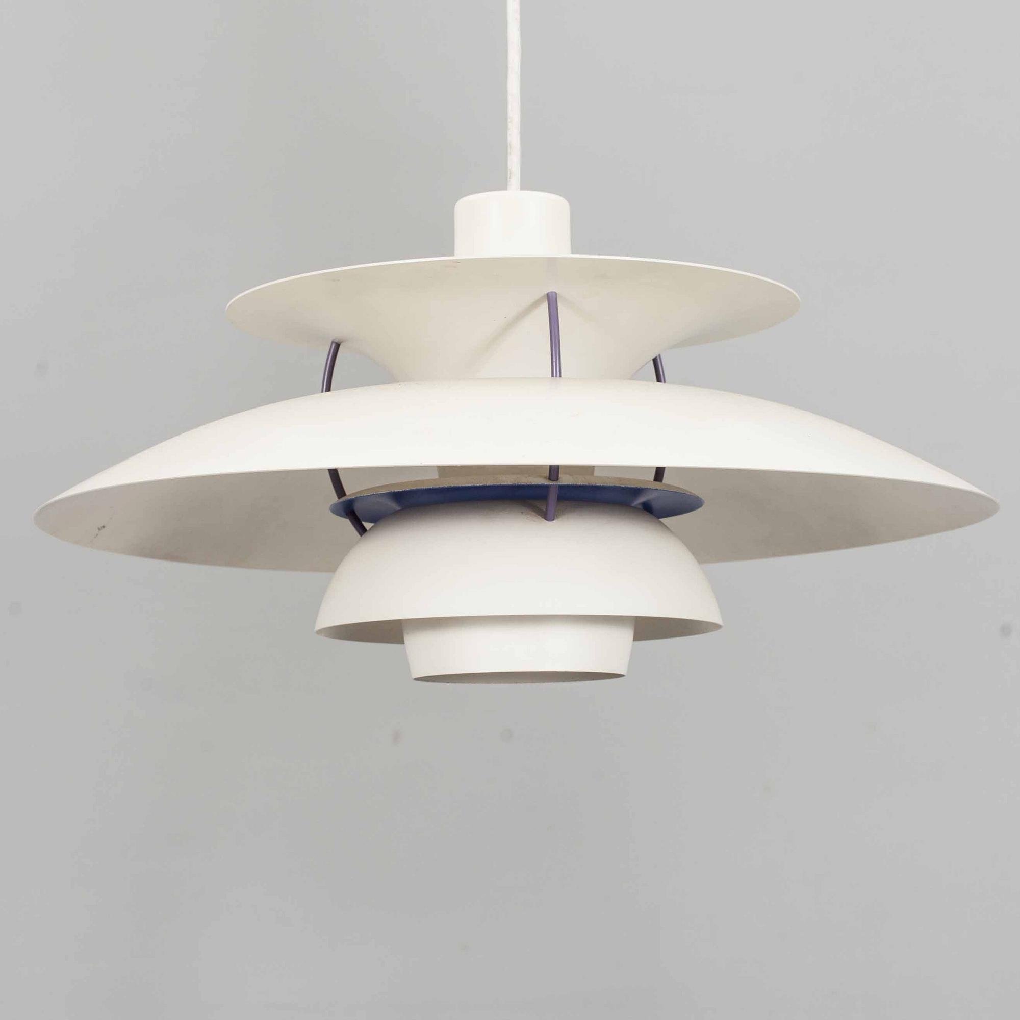 TAKLAMPA, PH 5, Poul Henningsen för Louis Poulsen, Danmark.