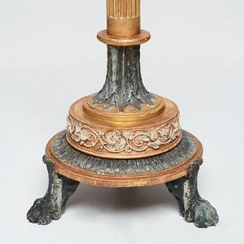 GUERIDONER, ett par, sengustavianska stockholmsarbeten, 1800-talets början.
