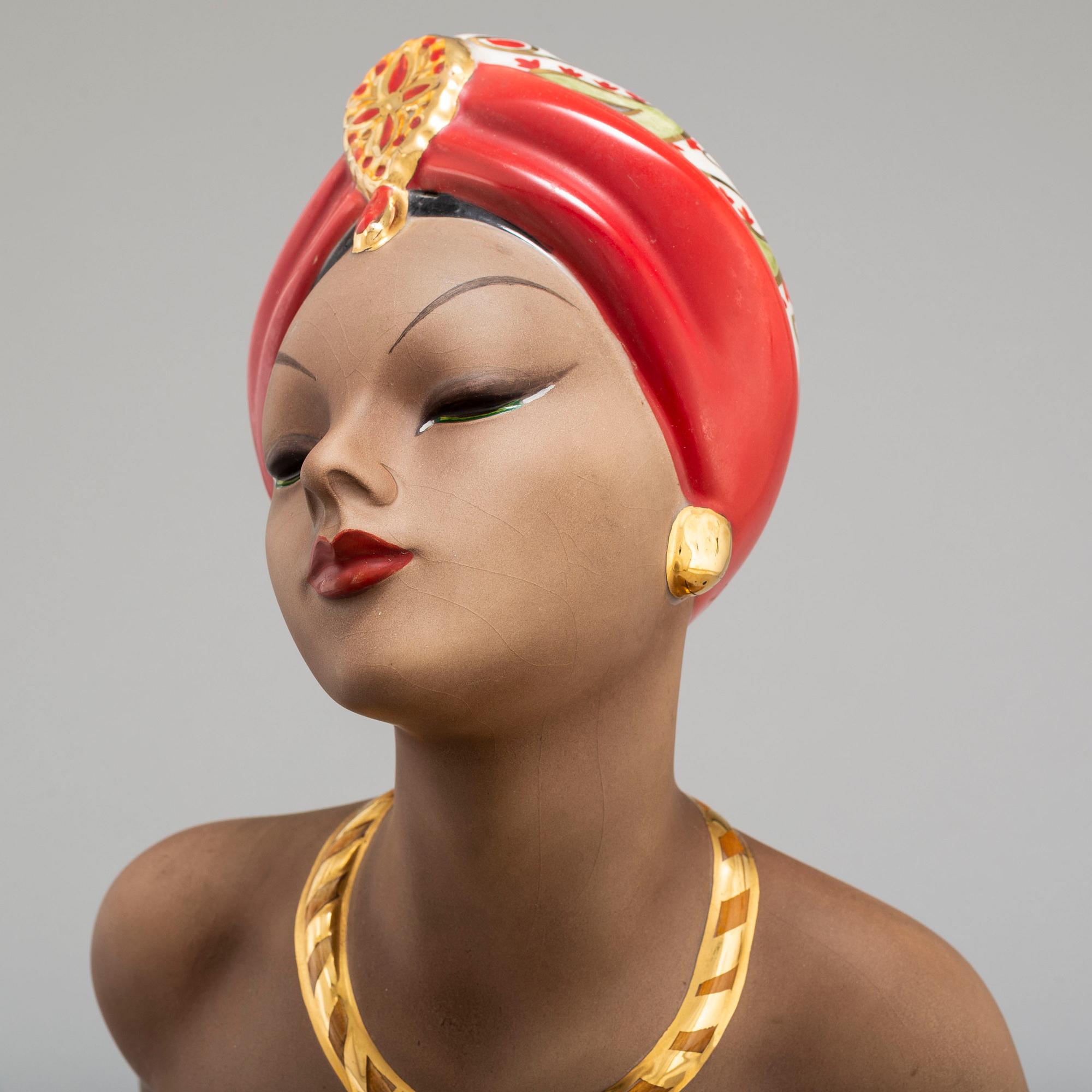 STEFAN DAKON, attributed to, for Goldscheider, figurine.