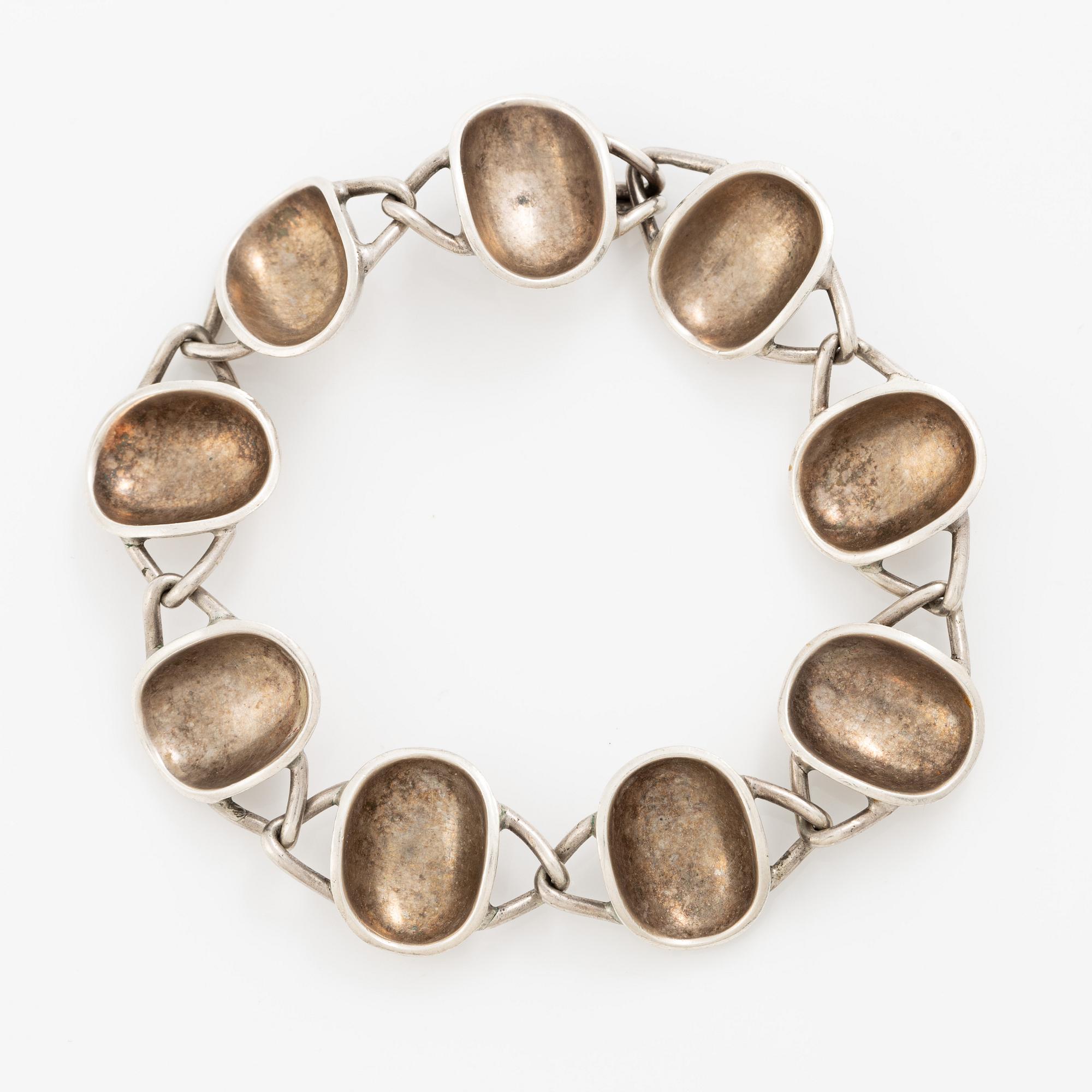 Jewellery set, earrings and bracelet, silver, Sigurd Persson for Stigbert, Engelbert. Stockholm 1954 and 1957.