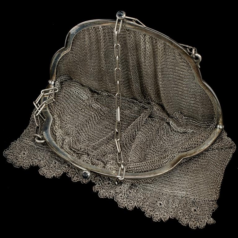 VÄSKA, silver samt ARMBAND, silver, Anders  Högbergs silversmedja, Göteborg, 1963. Tot vikt 269 g.