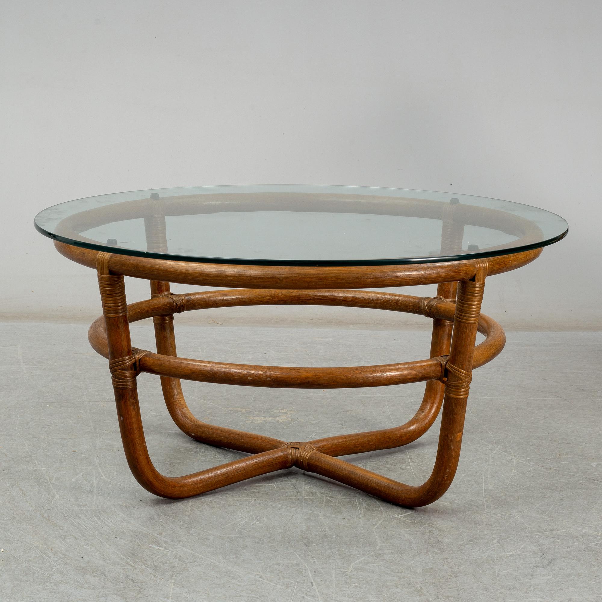 MÖBELGRUPP, 7 delar, sannolikt Danmark, 1900-talets andra hälft.