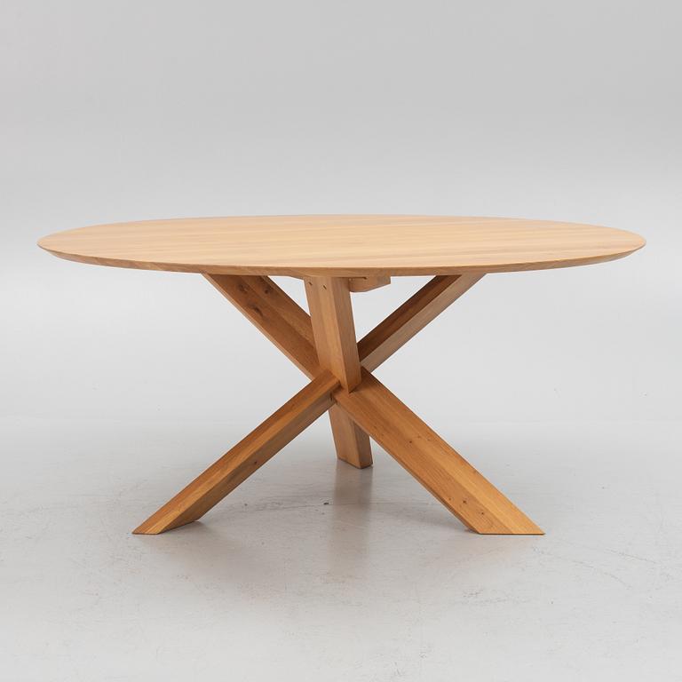 Dining table, "Circle", Ethnicraft.