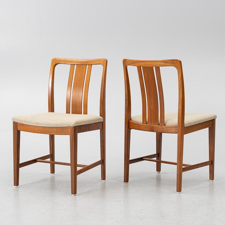 Linde Nilsson, dining table with four chairs.
Lammhult, second half of the 20th century.