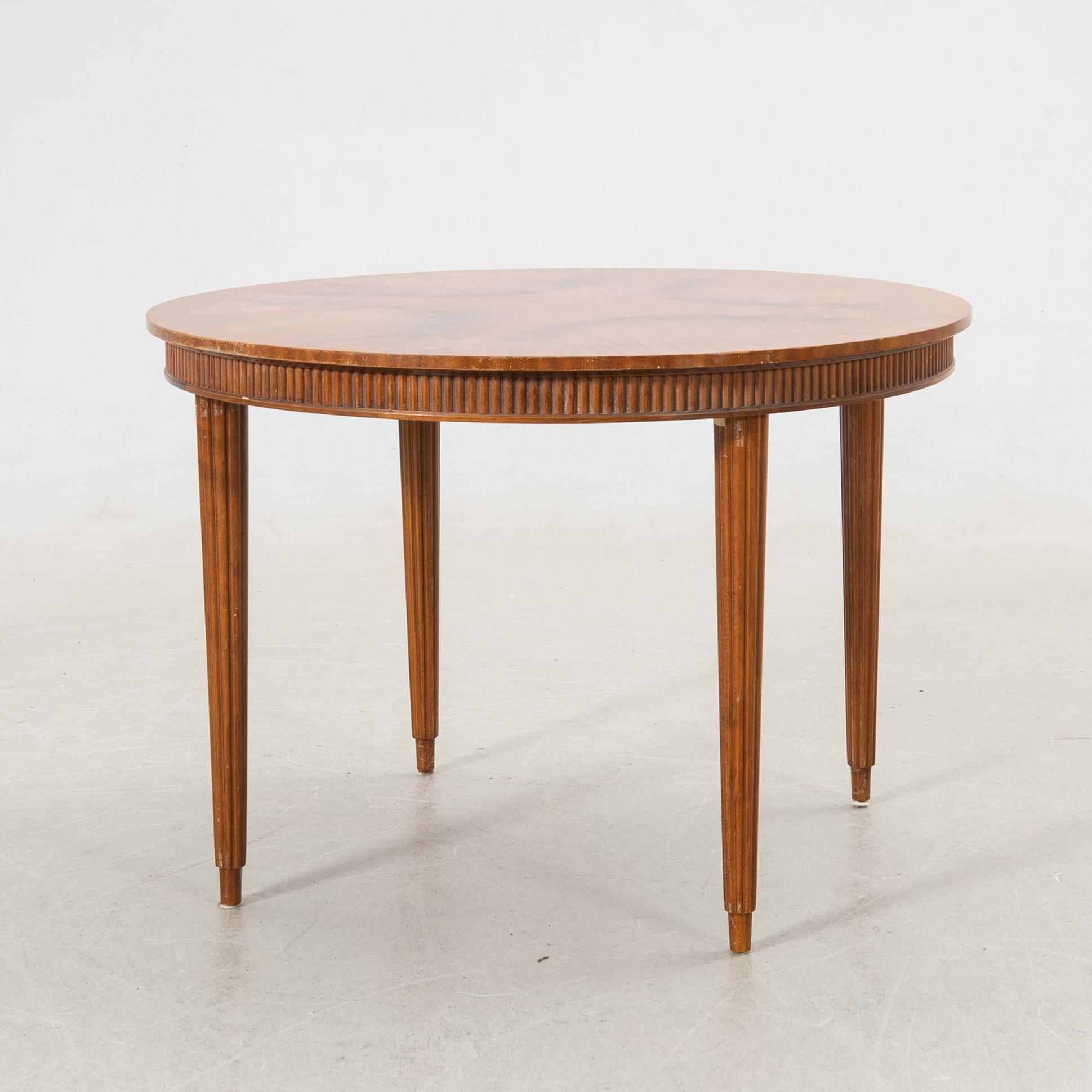 Coffee table and chairs 2 pcs 1940s/50s.