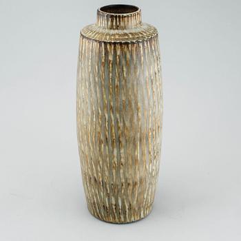 GUNNAR NYLUND, golvvas, stengods, "Rubus", Rörstrand, 1900-talets andra hälft.