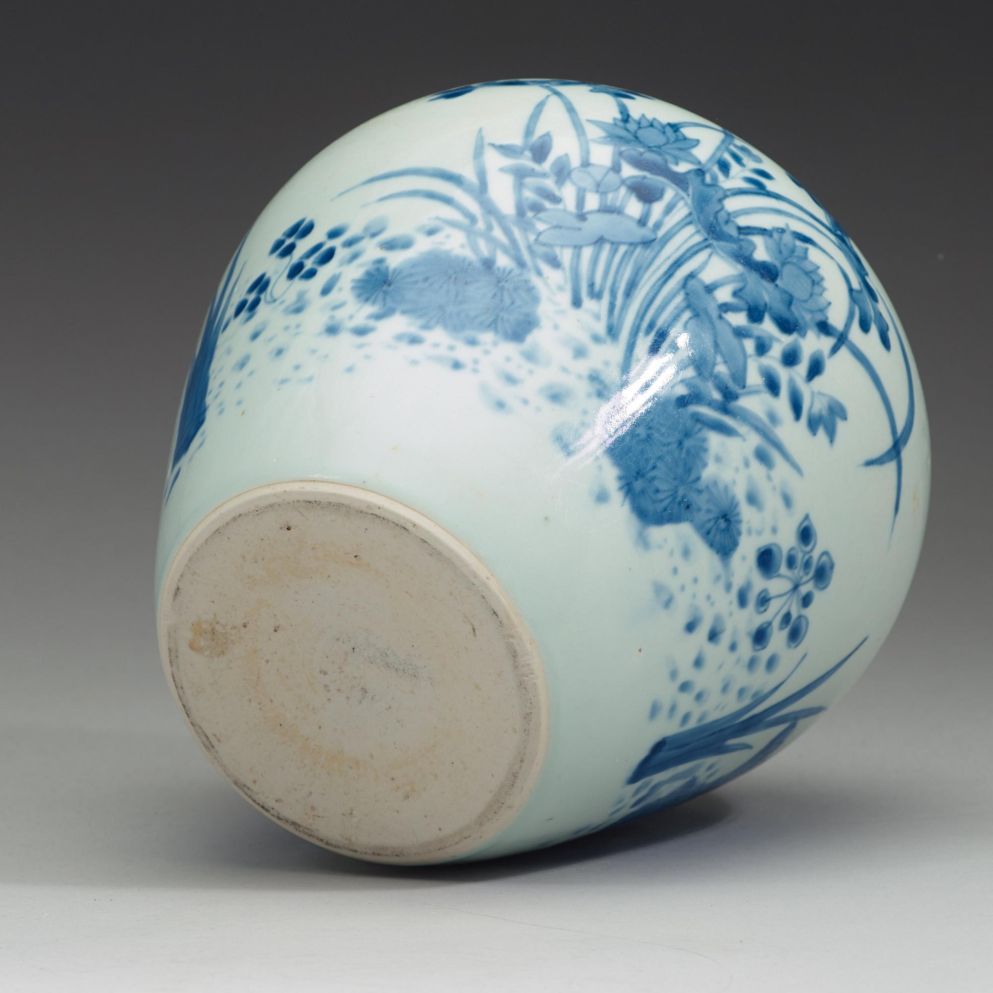 URNA, porslin, Transition, 1600-tal.