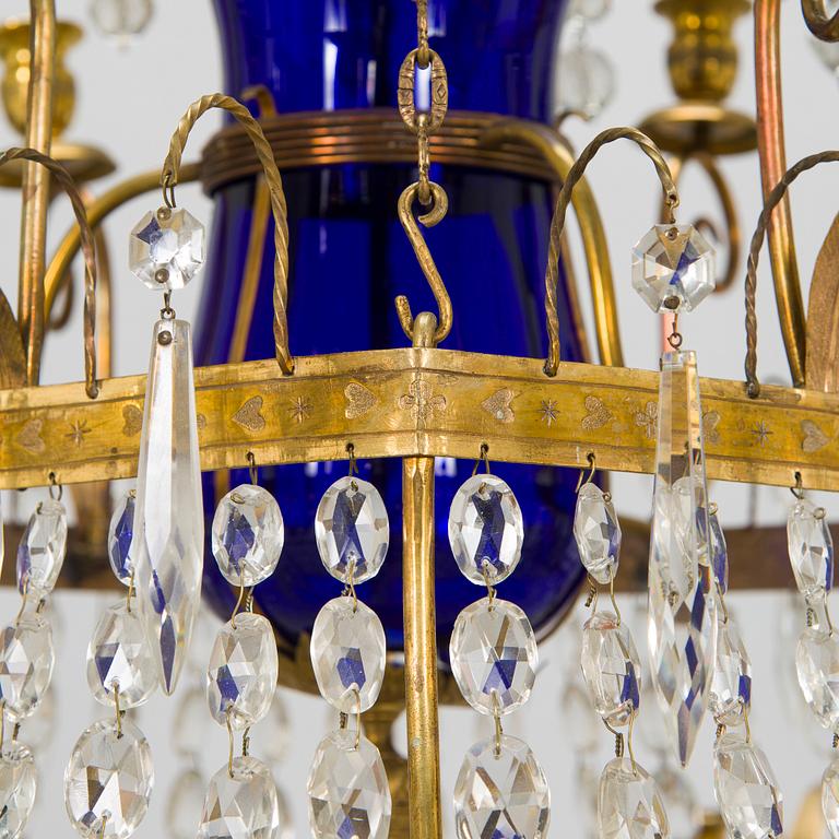 A 19th-century eighteen-candle chandelier from Saint Petersburg.