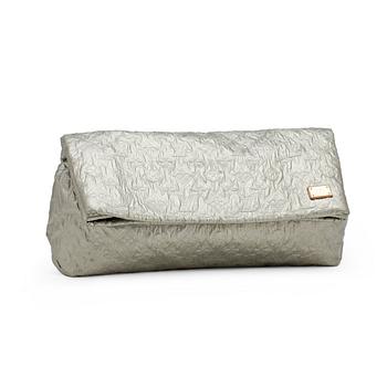 685. LOUIS VUITTON, a monogram silver colored clutch.