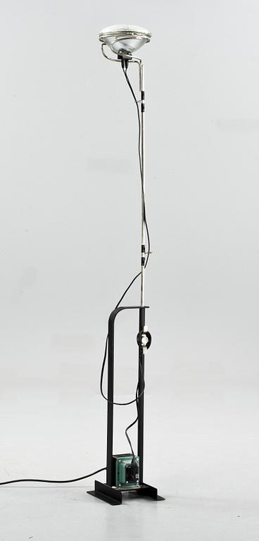 GOLVLAMPA, "Toio" P.G. Castiglioni, Flos, Italien.