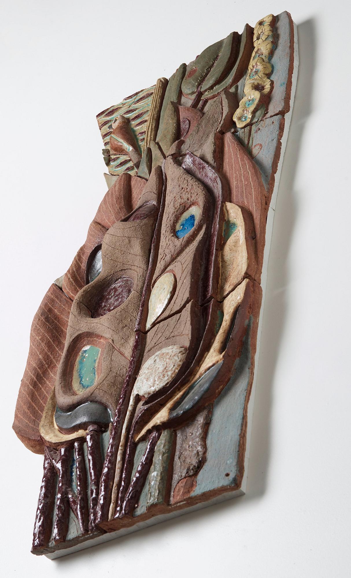 Tyra Lundgren, relief "En fågel sjunger i gryningen bland stora blad", egen ateljé 1950-tal.