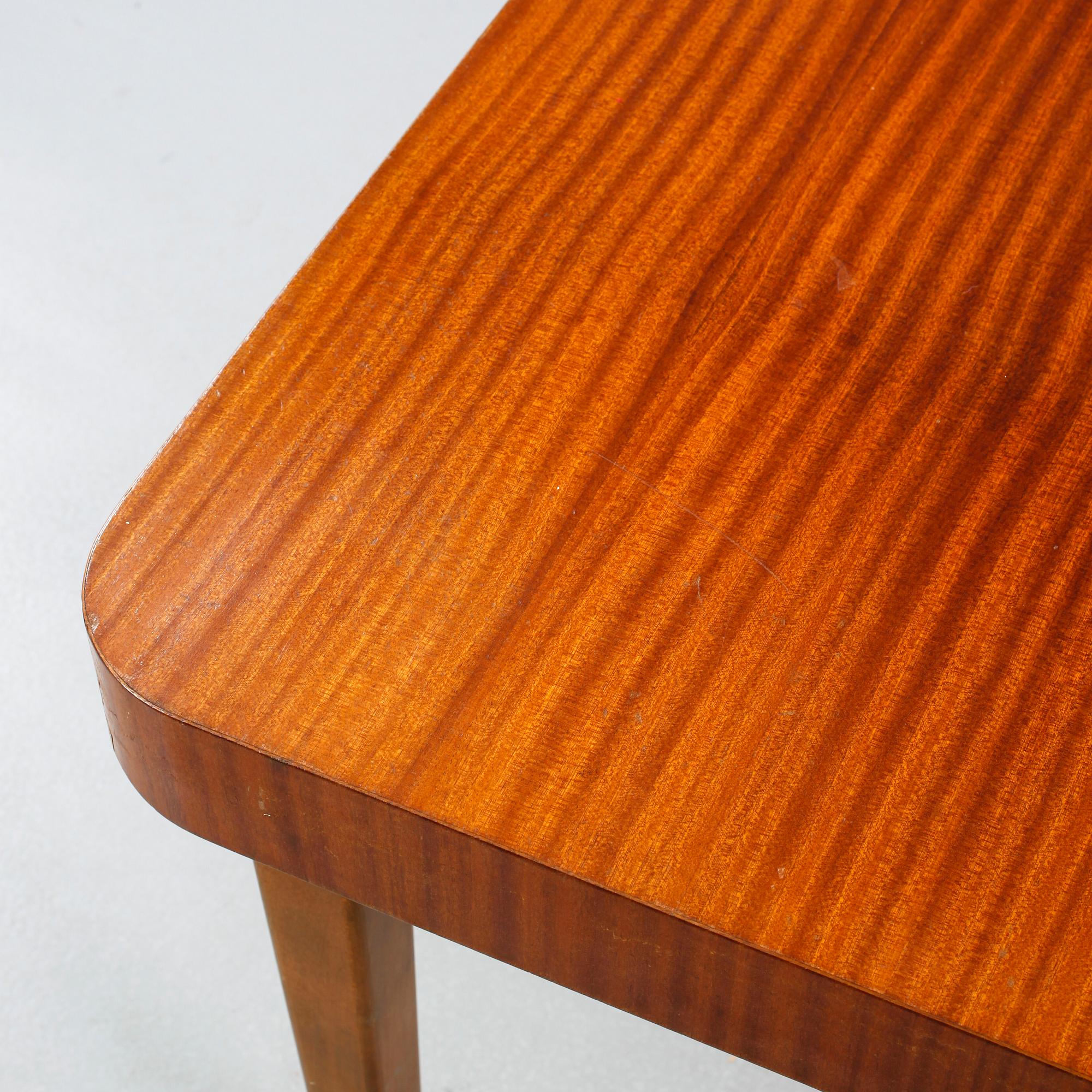 A dining table named "O.K.", Axel Einar Hjorth, made in the second quarter of the 20th century.