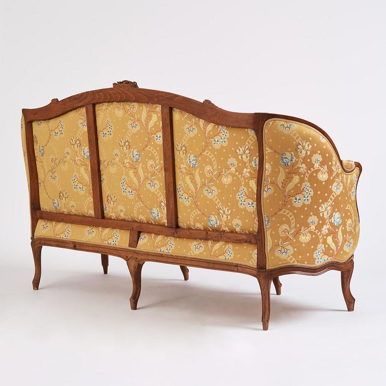 A Louis XV canapé en gondole sofa by Georges Jacob (master in Paris 1765-1814).