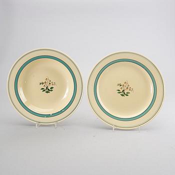 64 peices earthenware, Villroy and Boch, 1940-1950's.