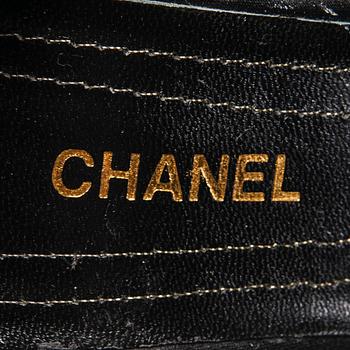 SKOR, Chanel.