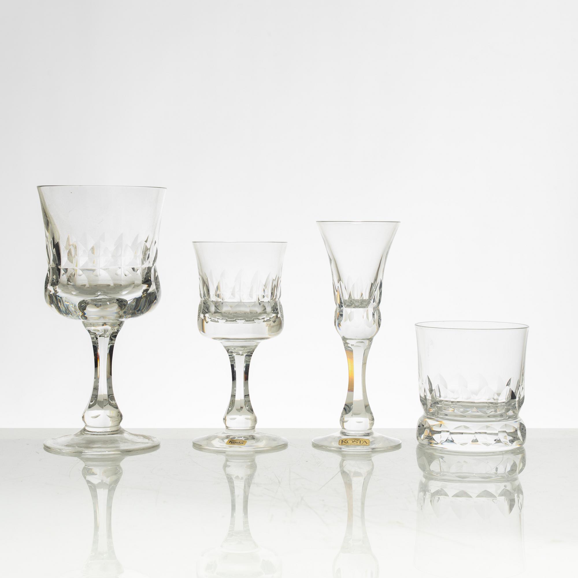 Göran Wärff, a 46 piece "Prince" glass service, Kosta Boda, Sweden, end of the 20th century.