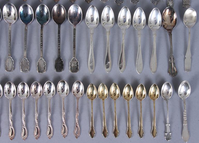 PARTI SKEDAR, 128 st, silver, mest Sverige, 1900-tal. Tot vikt 1240 g.