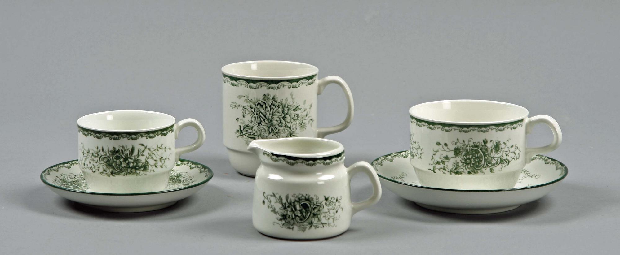 MATSERVIS, 124 delar, fältspatsporslin, "Gröna Anna",  Rörstrand.