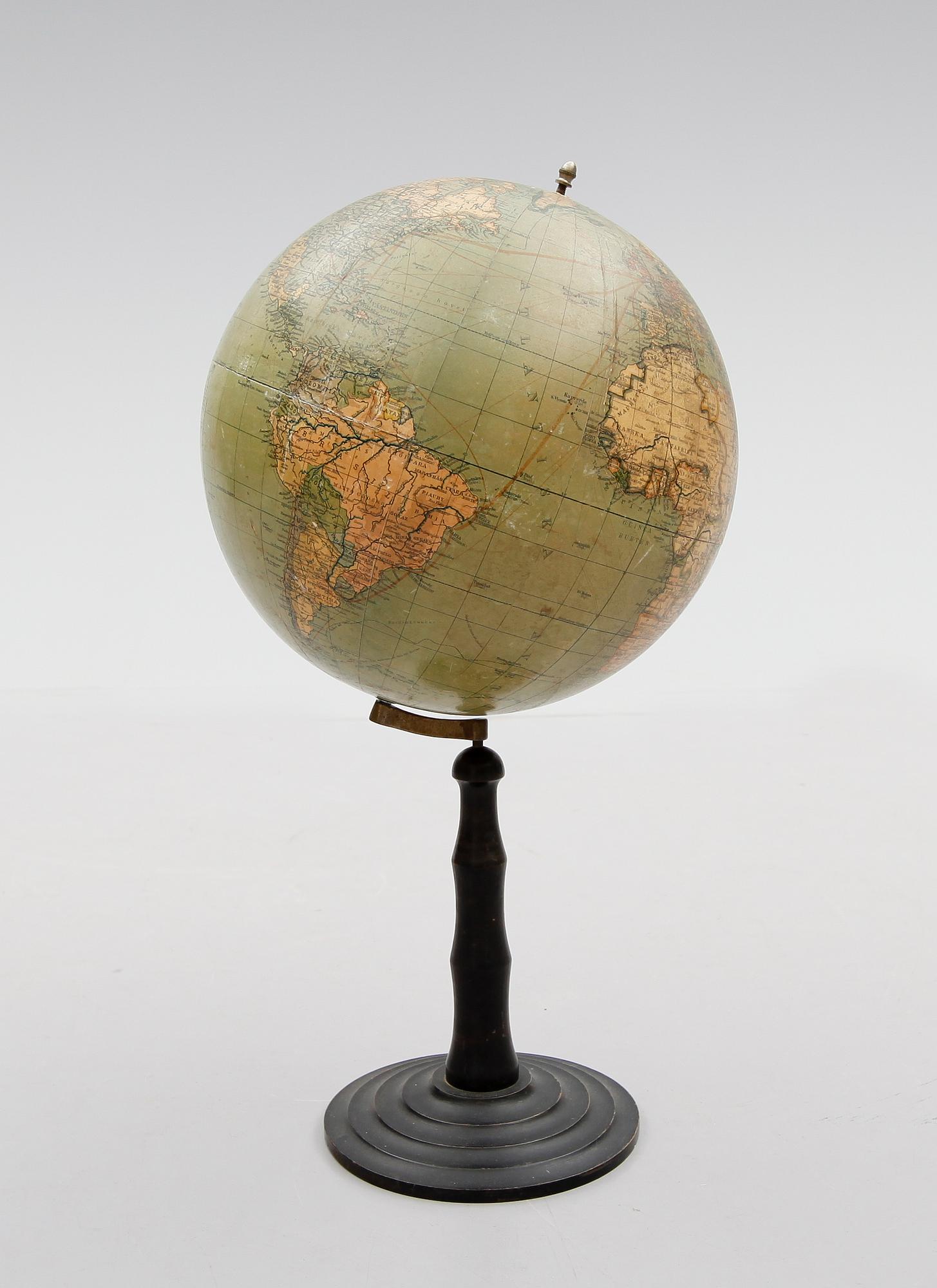 JORDGLOB, Dr Krauses Handels- och Samfärdsglob, 1900-talets första hälft.