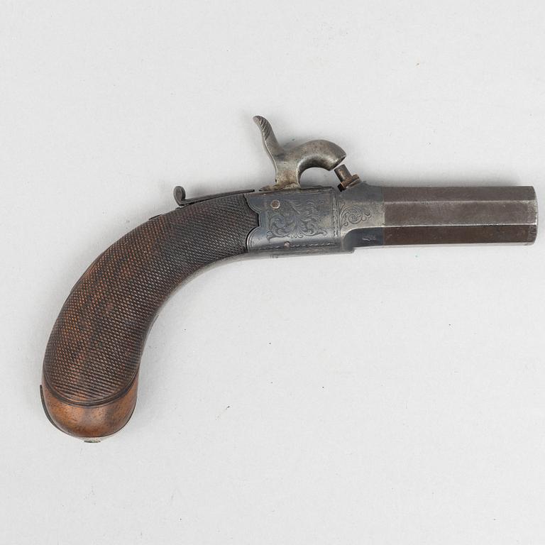 Percussion pistol, British, mid-19th century.