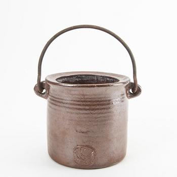 A Signe Persson-Melin stoneware ice bucket from Diverse Ting, Campos Fihlos Portugal.