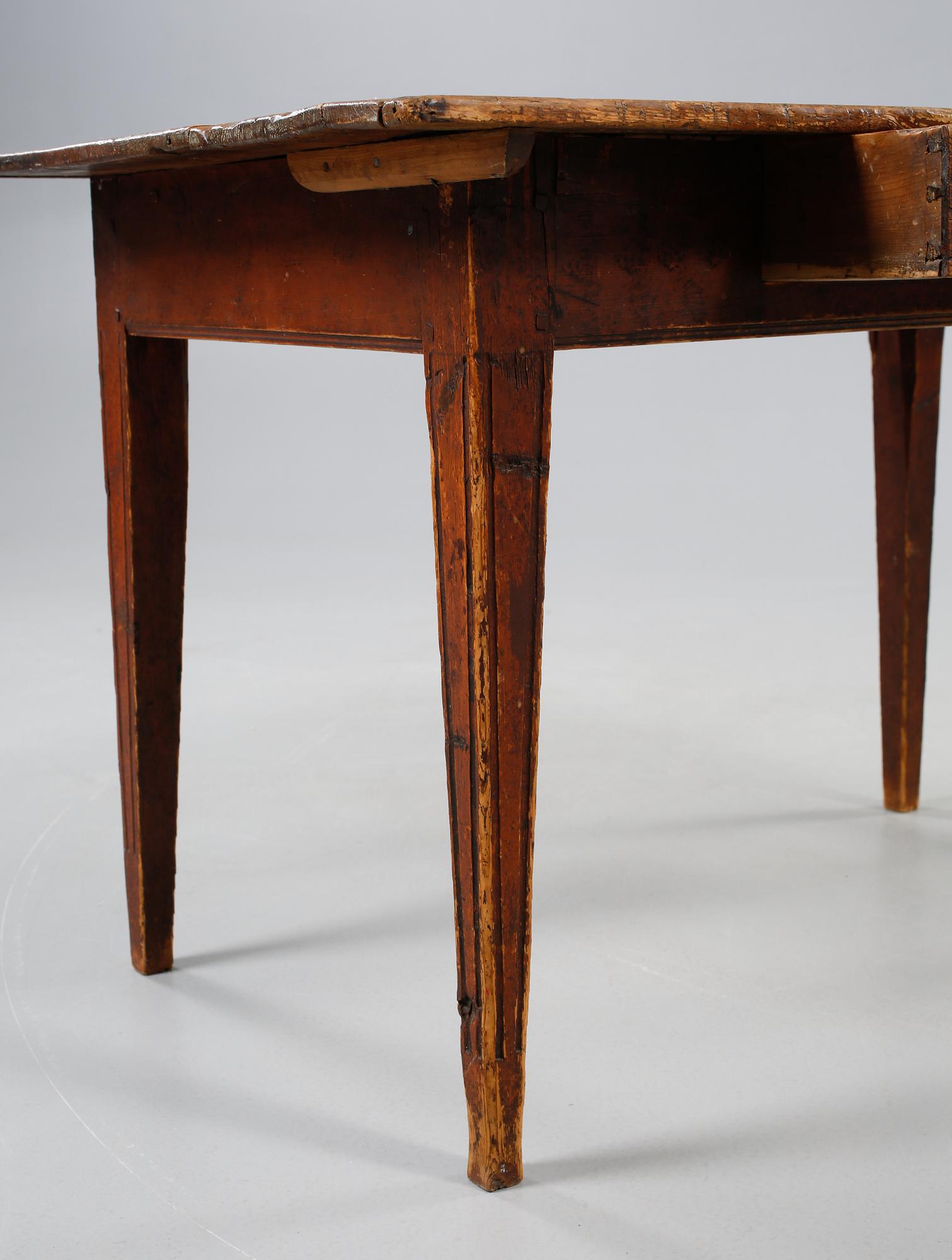 BORD, troligen Hälsingland, 1800-talets första hälft.