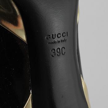 GUCCI, skor. Storlek 39.