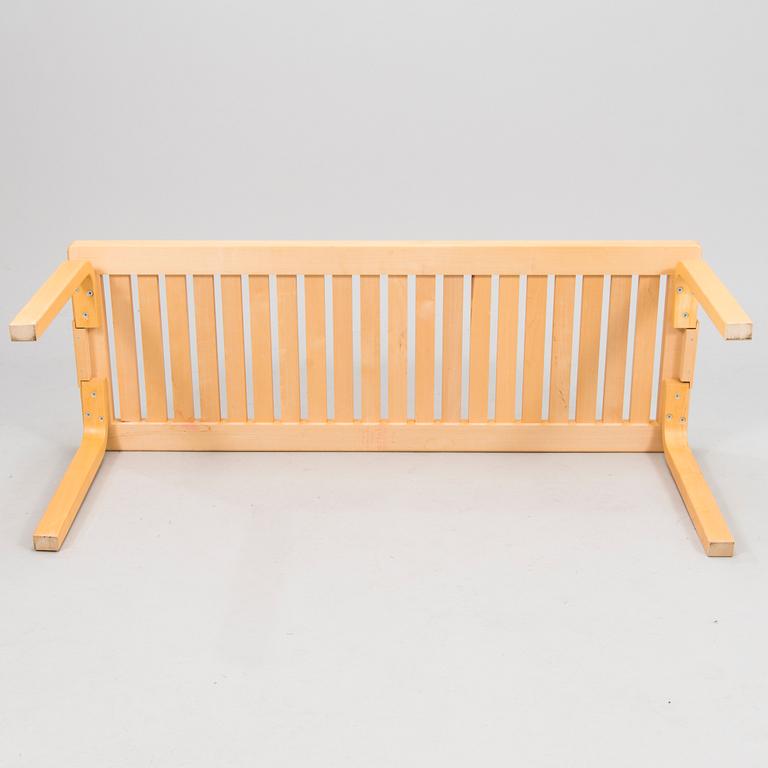 ALVAR AALTO, A bench model 153A for Artek, second half of 20th century. Design year 1945.