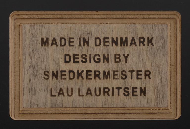 MATBORD. Snedkermester Lau Lauritsen, Danmark, 2000-tal.