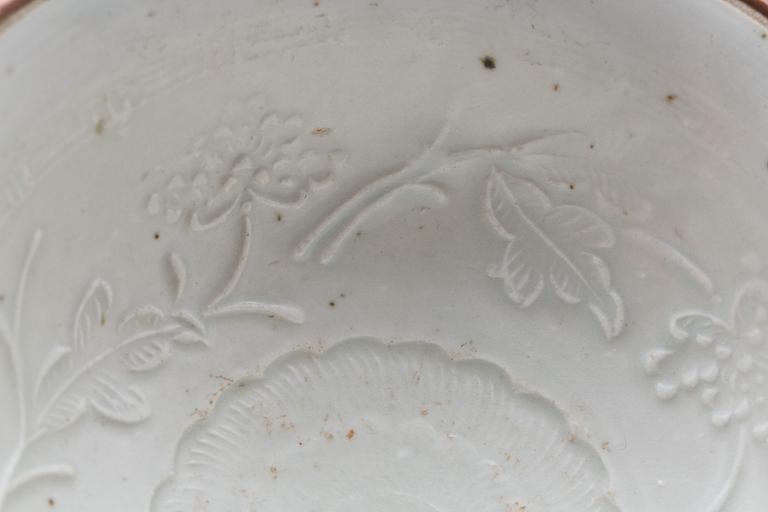 SKÅL, porslin. Kina, möjligen Song dynastin (960-1279).