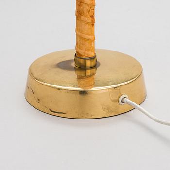 Lisa Johansson-Pape, bordslampa, "Senator", Orno. Modellen formgiven 1947.